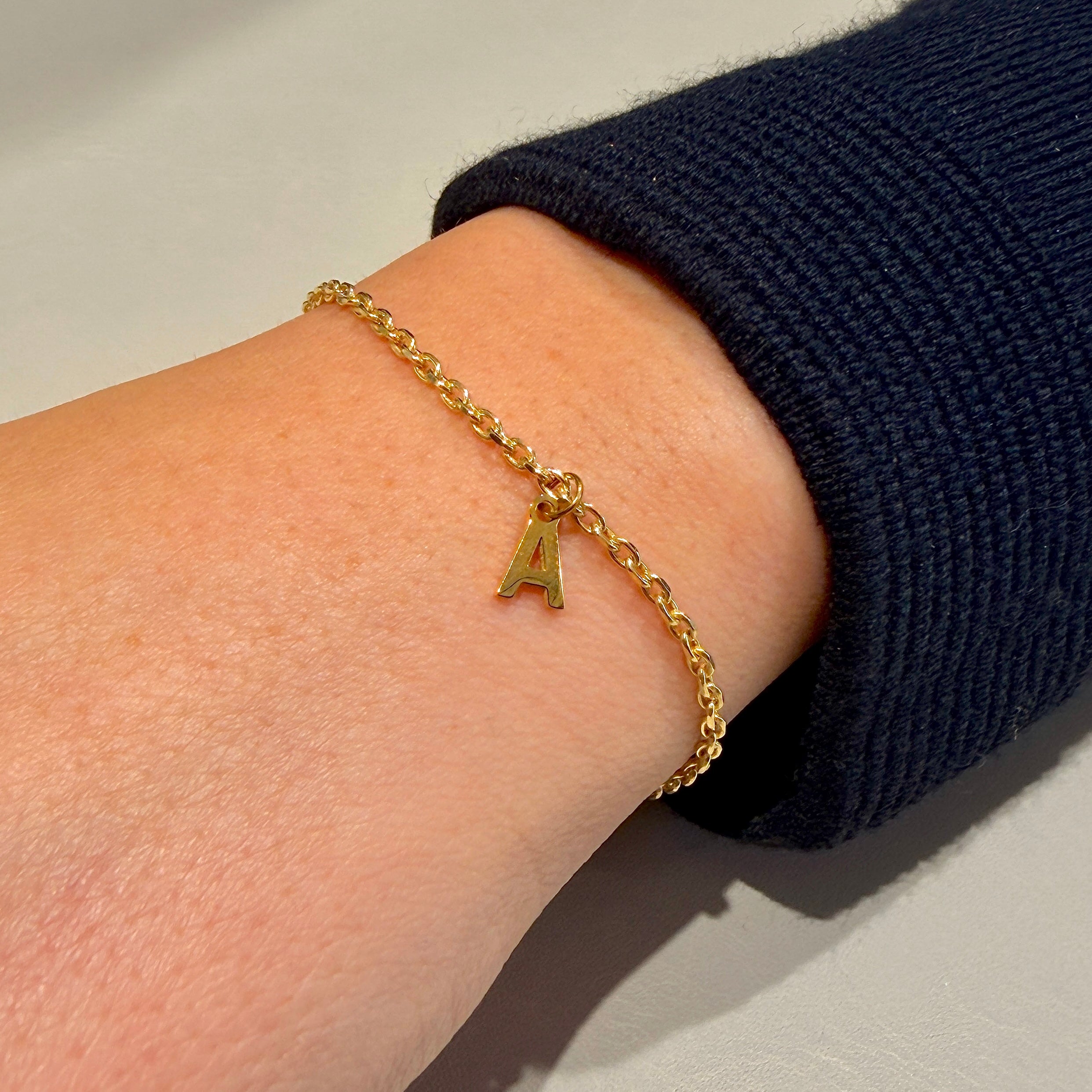 Permanent Armband