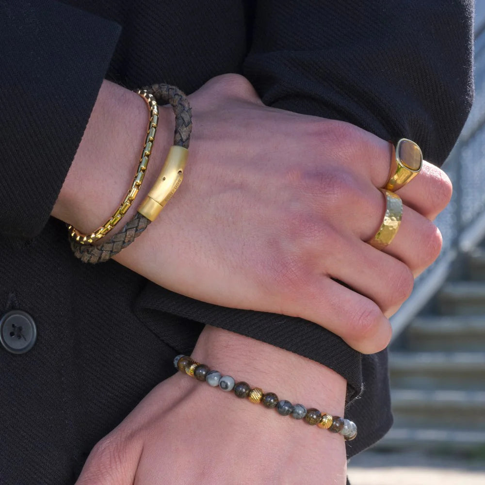 Stahl Ring gehämmert